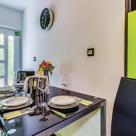 Karla Apartment Selce